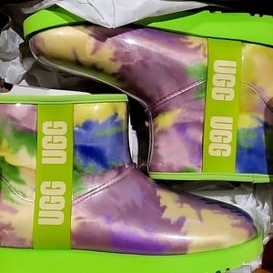 Brand new ugg rain boots